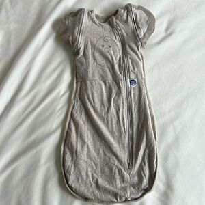 Nested Bean Zen One Air 6-in-1 Adaptable Baby Sleep Sack - Small 3-6 mo - sand